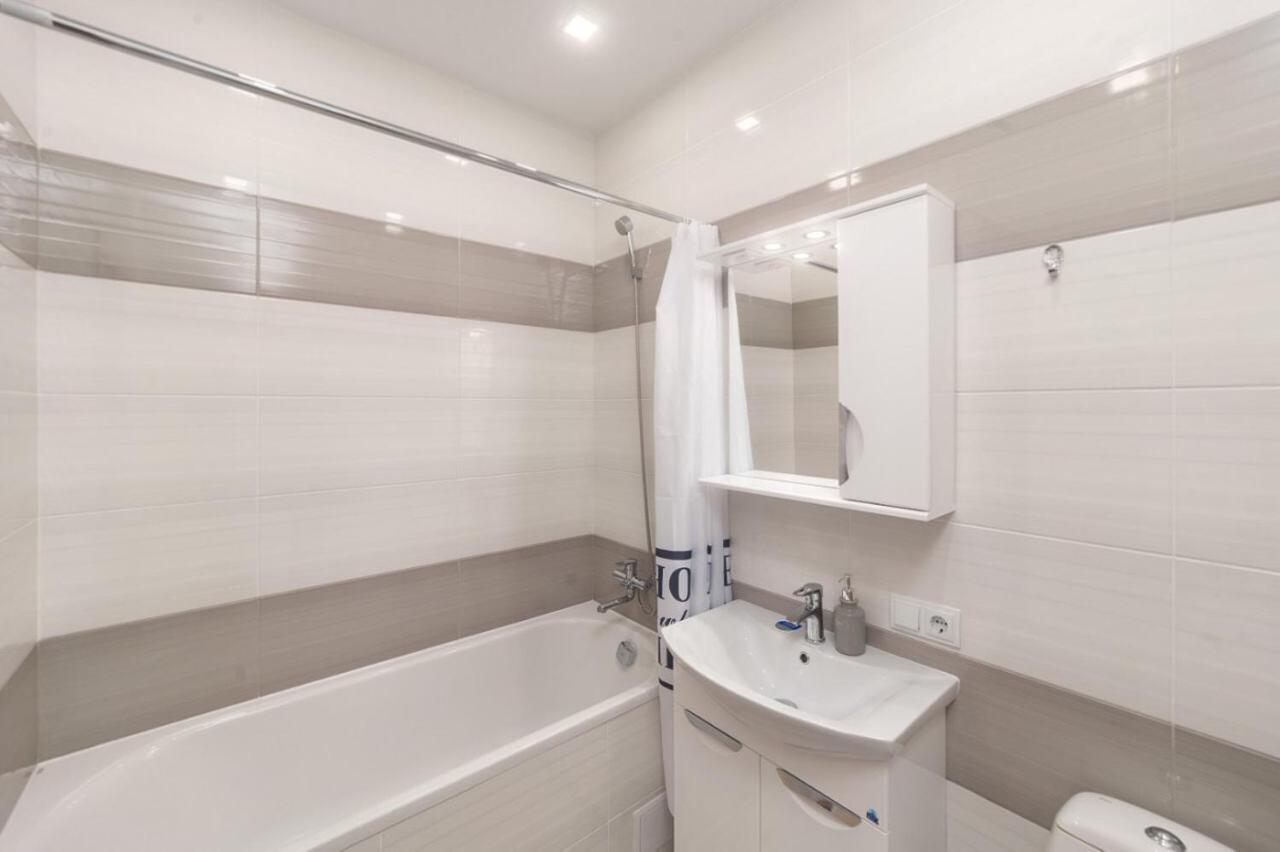 Апартаменты В Новом Доме Odessa Extérieur photo